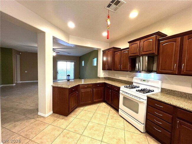 Building Photo - 4205 Gliding Gulls Ave