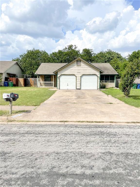 Building Photo - 12407 Tree Line Dr