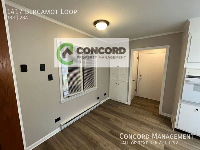 Building Photo - 1417 Bergamot Loop