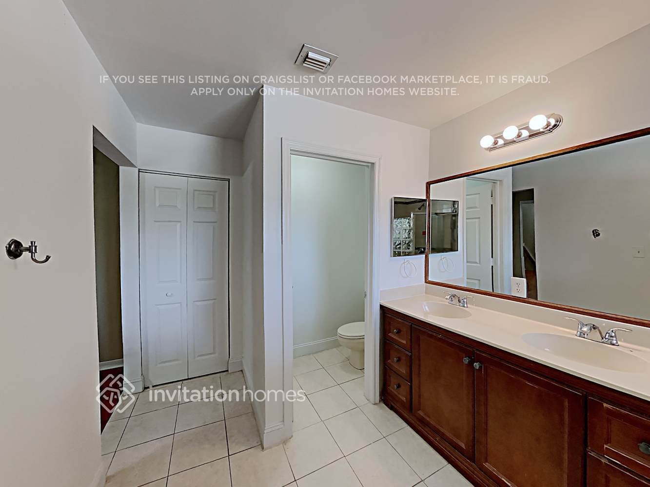 Building Photo - 16601 SW 96th Terrace