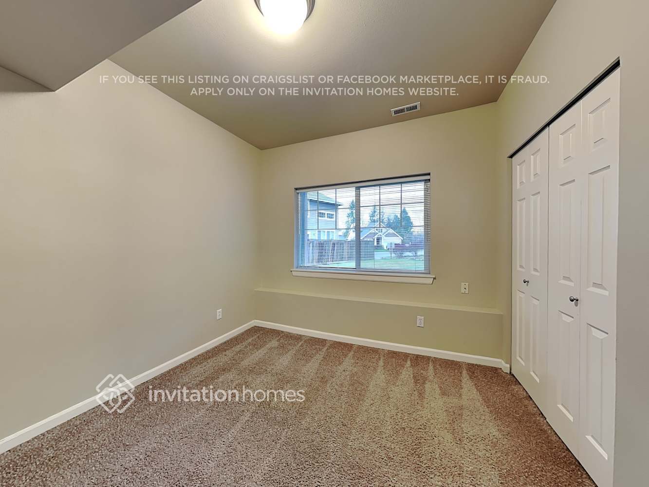 Building Photo - 521 50th St SE