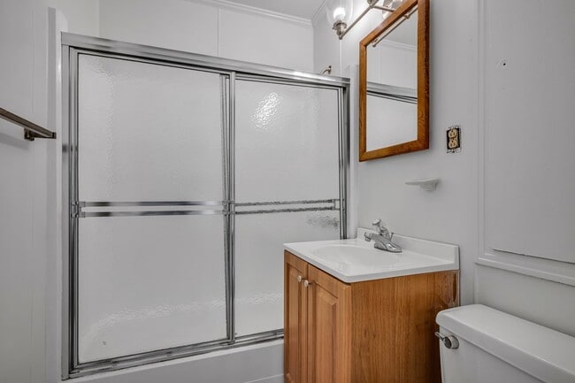 Building Photo - 3 Bed 2 Bath | Wedgewood Houston