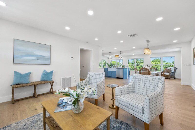 Building Photo - 3735 101st Ave N