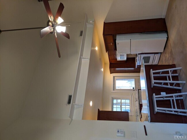 Building Photo - 203 Colonial Beach Rd