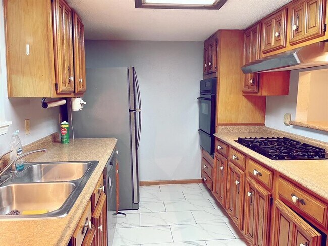 Building Photo - 3915 Addicks Clodine Rd