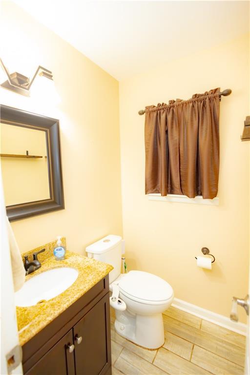 Building Photo - 3233 River Oak Pl