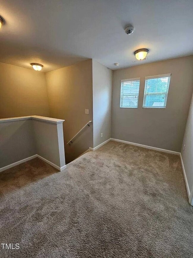 Building Photo - Single family home