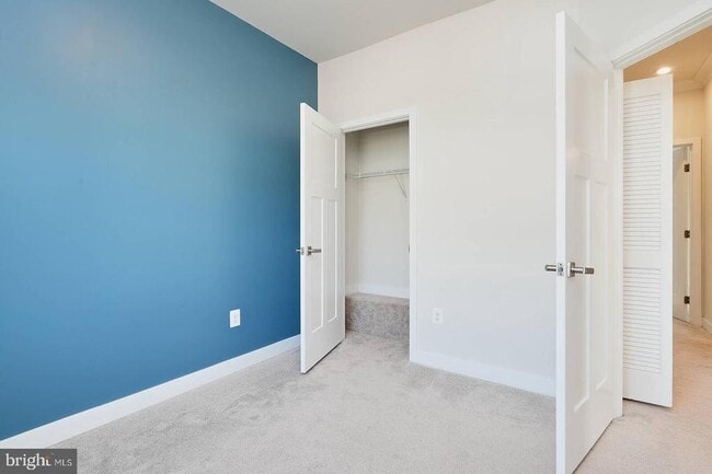 Building Photo - 5831 Pecking Stone St