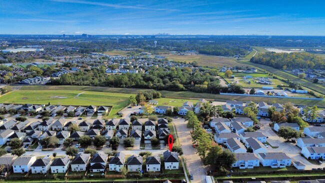 Building Photo - 886 Darbydale Crossing Ln