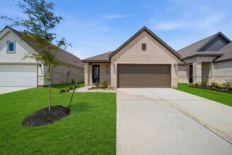 Building Photo - 21607 Colonial Medow Creek Trl
