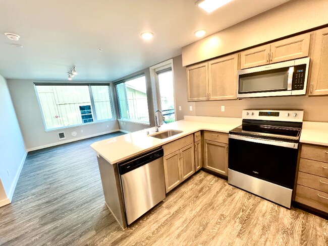 Building Photo - 1925 S I St