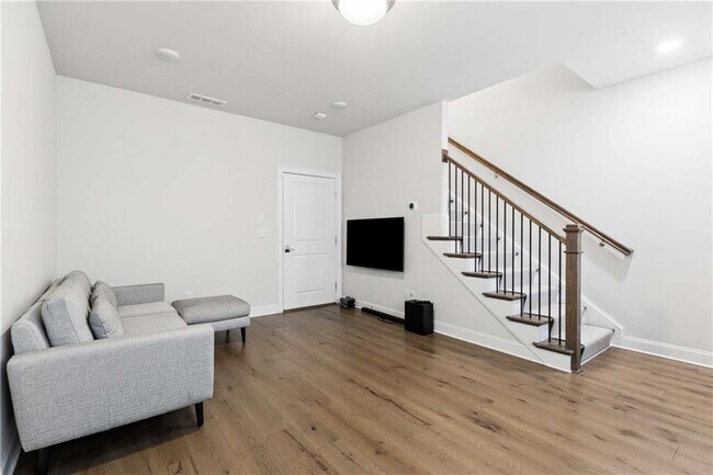 Building Photo - 4217 Deming Cir