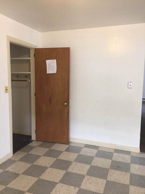 Building Photo - 100 VT-14