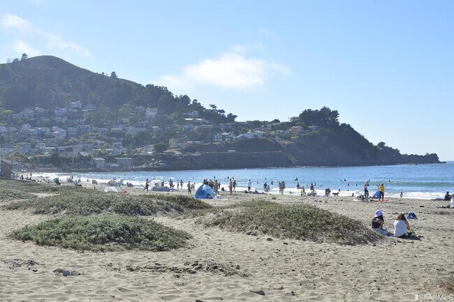 Building Photo - 504 Arguello Blvd