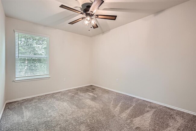 Building Photo - 10504 Abana Way