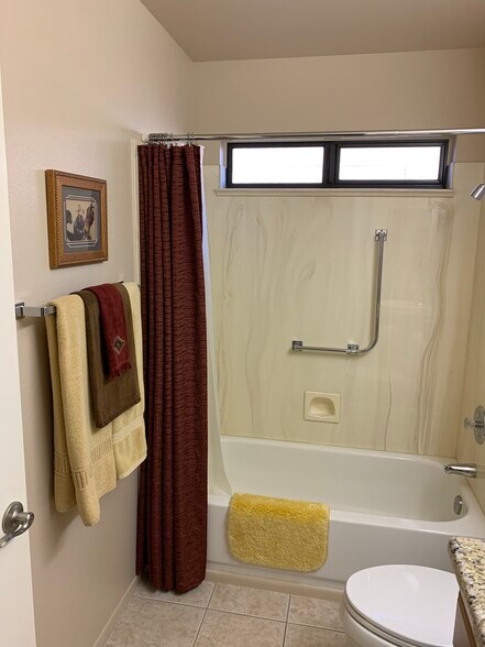 Building Photo - 17810 N Desert Glen Dr