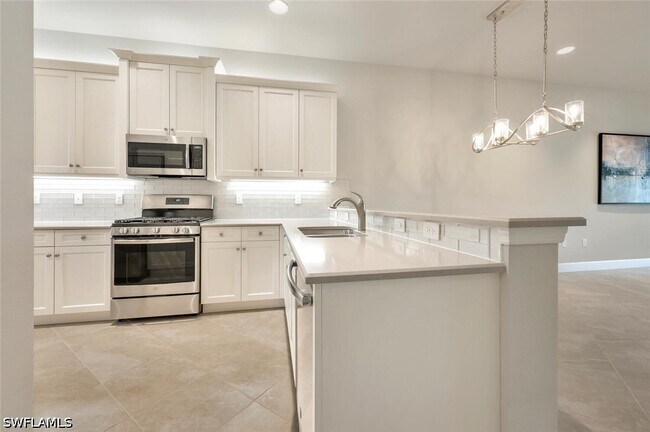 Building Photo - 28496 Burano Dr