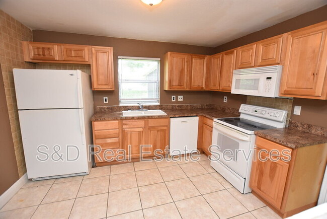 Building Photo - 1804 Elk Dr