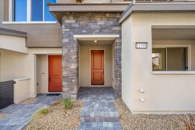Building Photo - Brand New Luxury Modern 3 Bedroom Home in Summerlin
