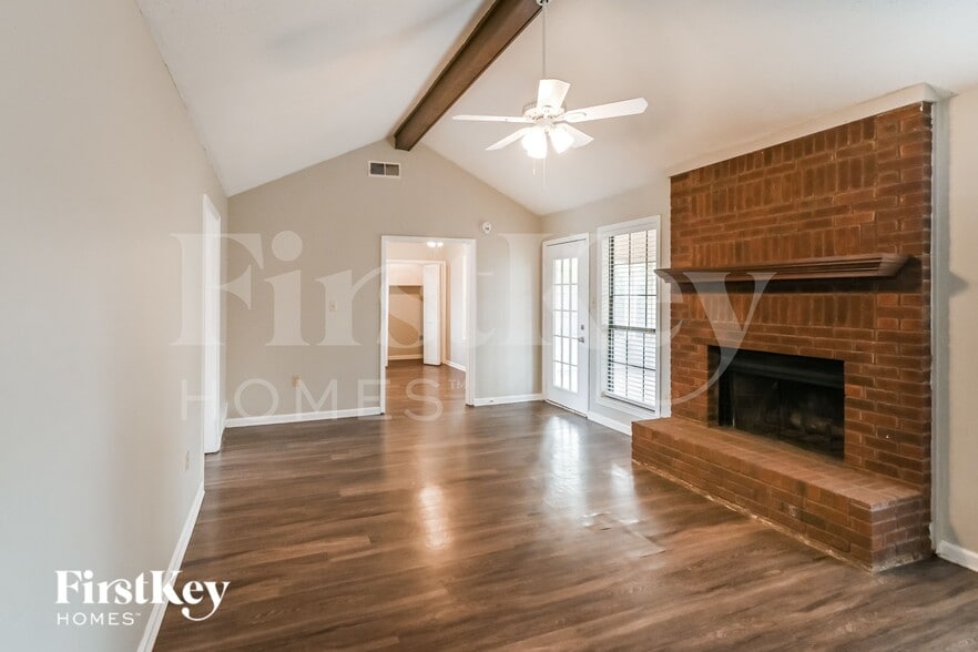 Building Photo - 7185 Ransdorp Dr