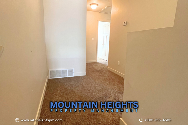 Building Photo - 14391 S Oakfield Way