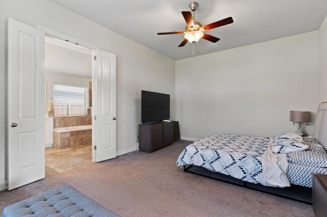 Building Photo - 1706 Celebration Ln