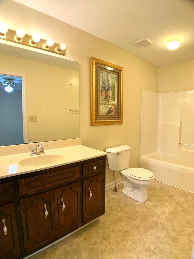 Building Photo - 763 Princeton Cir