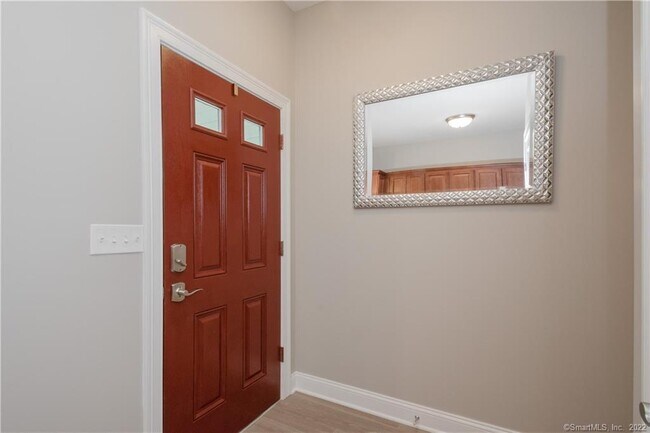 Building Photo - 24 Mill Pond Dr