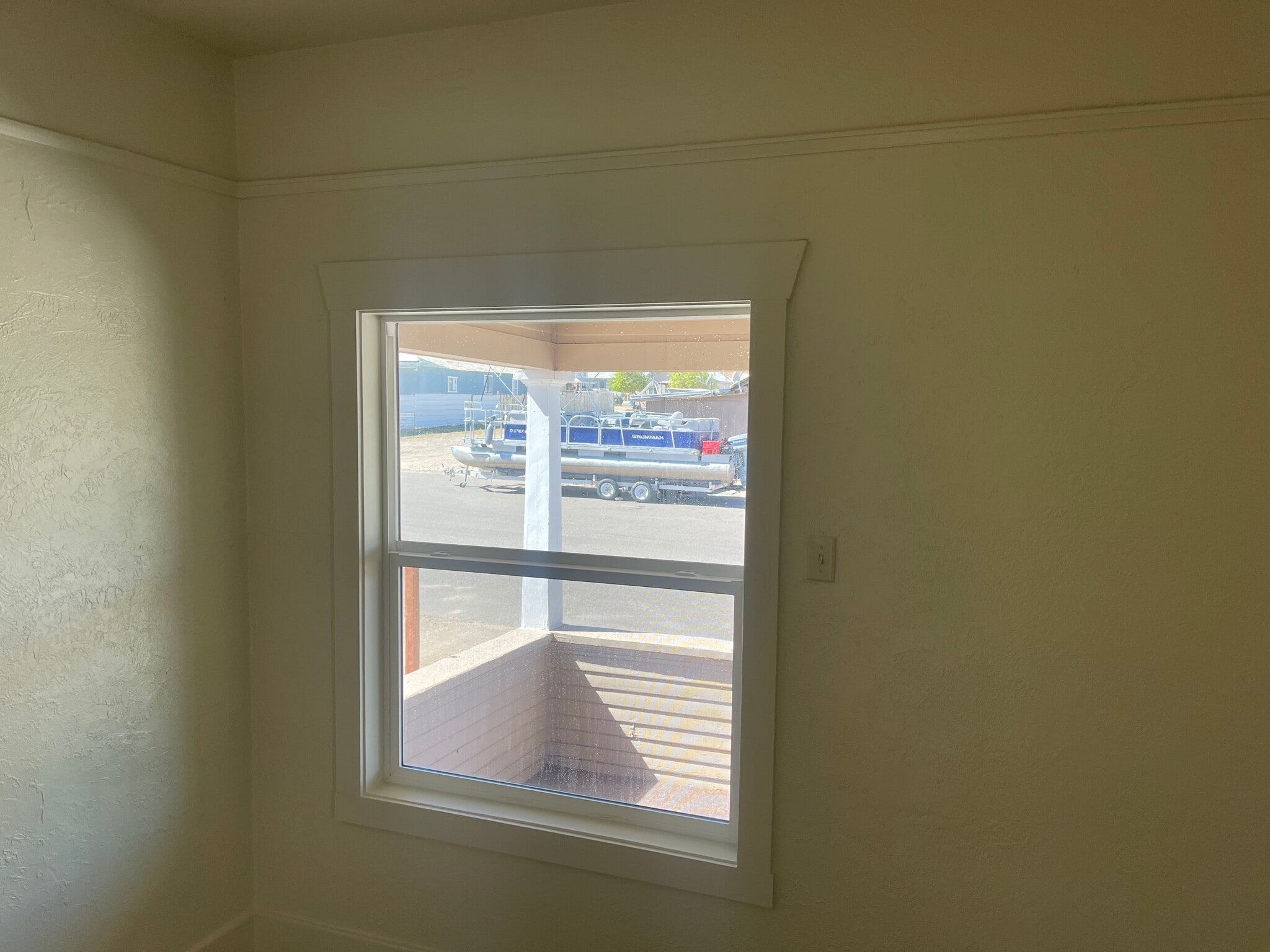 Building Photo - 407 La Mesa Way