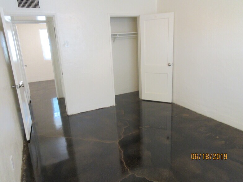 Building Photo - 223 W Turney Ave