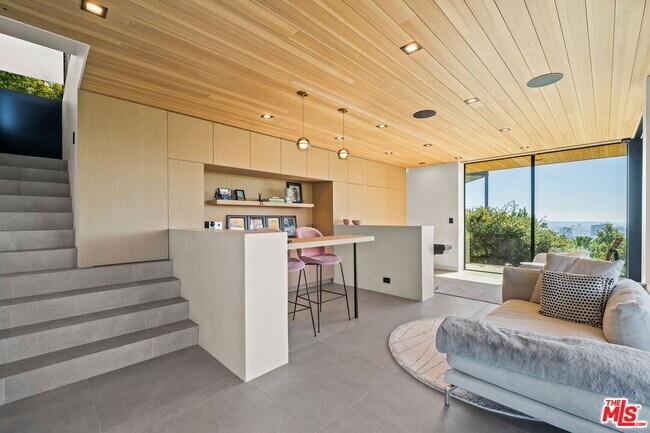 Building Photo - 5671 Spreading Oak Dr