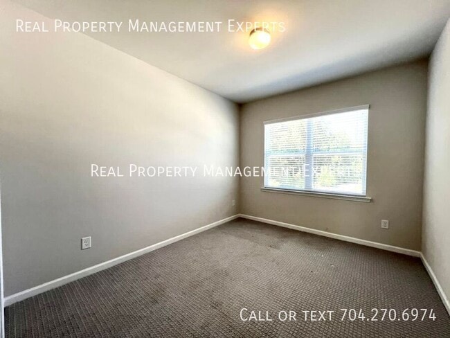 Building Photo - 1276 Brawley School Rd