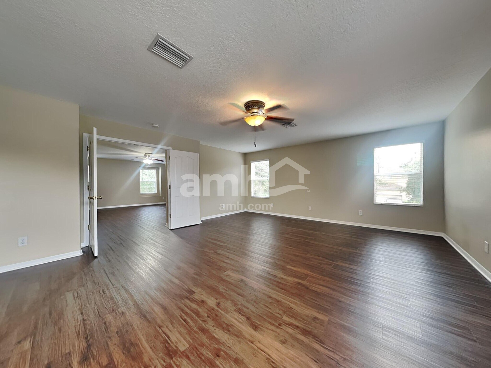 Building Photo - 11114 Golden Silence Dr
