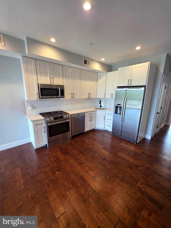 Building Photo - 1101 Fern St NW