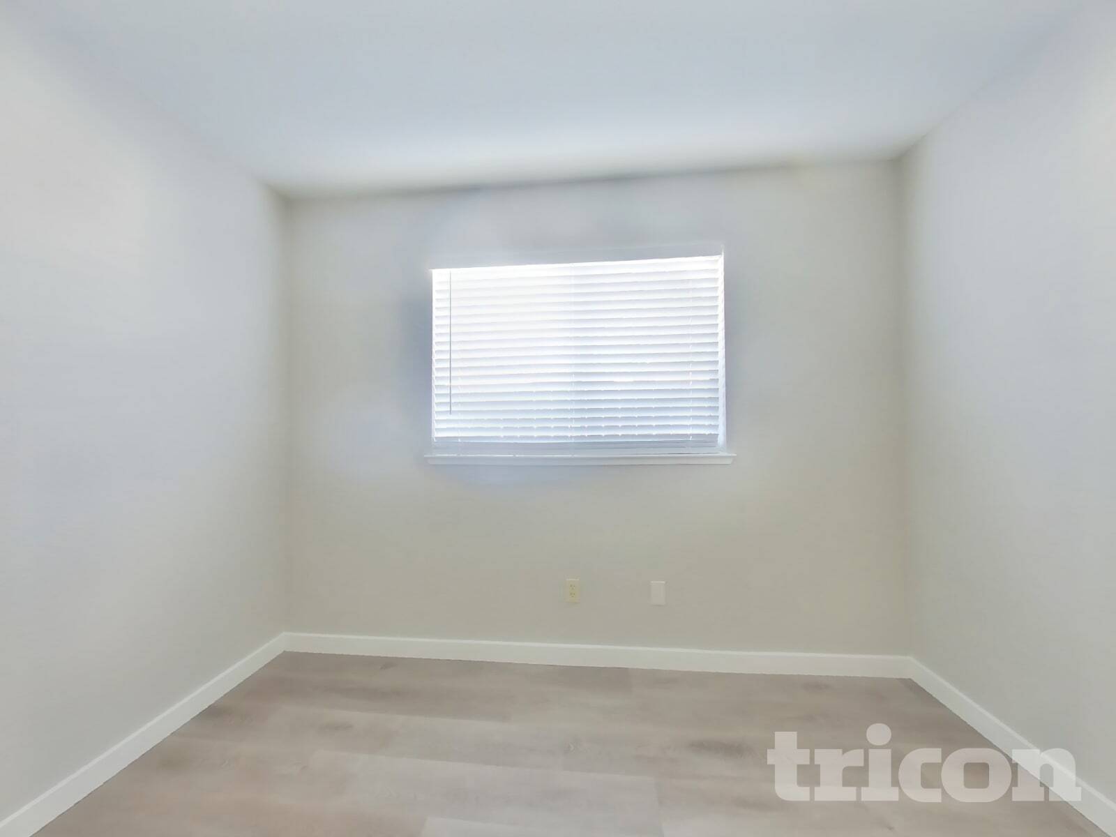 Building Photo - 5885 Wilkinson St