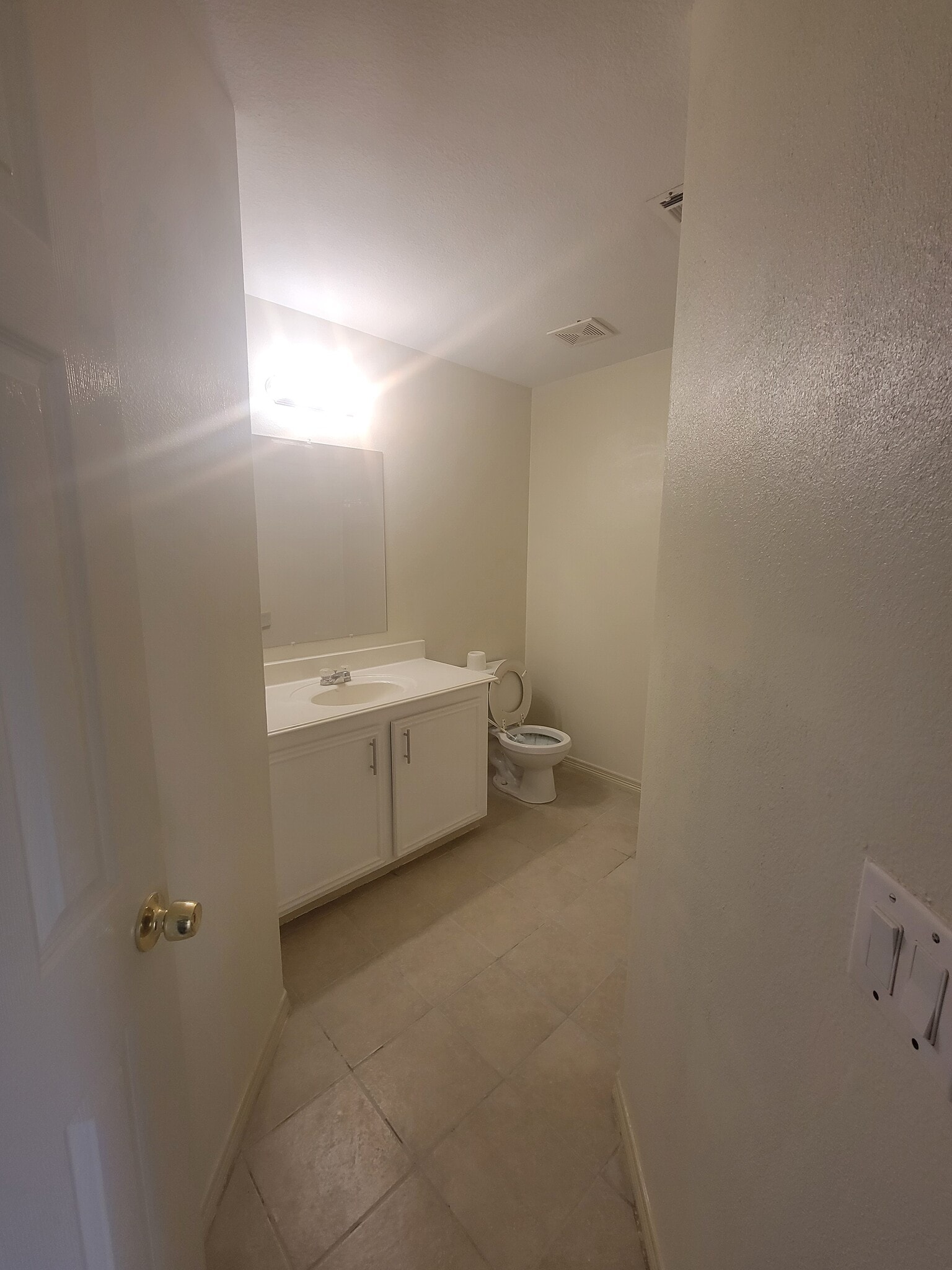 Building Photo - 3813 Lydia St