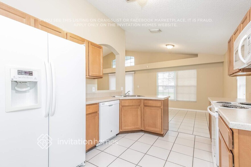 Building Photo - 4760 White Heron Dr