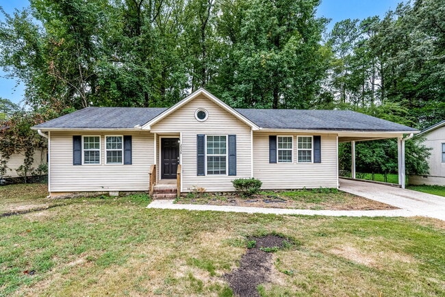 Building Photo - 2538 Martin Cir