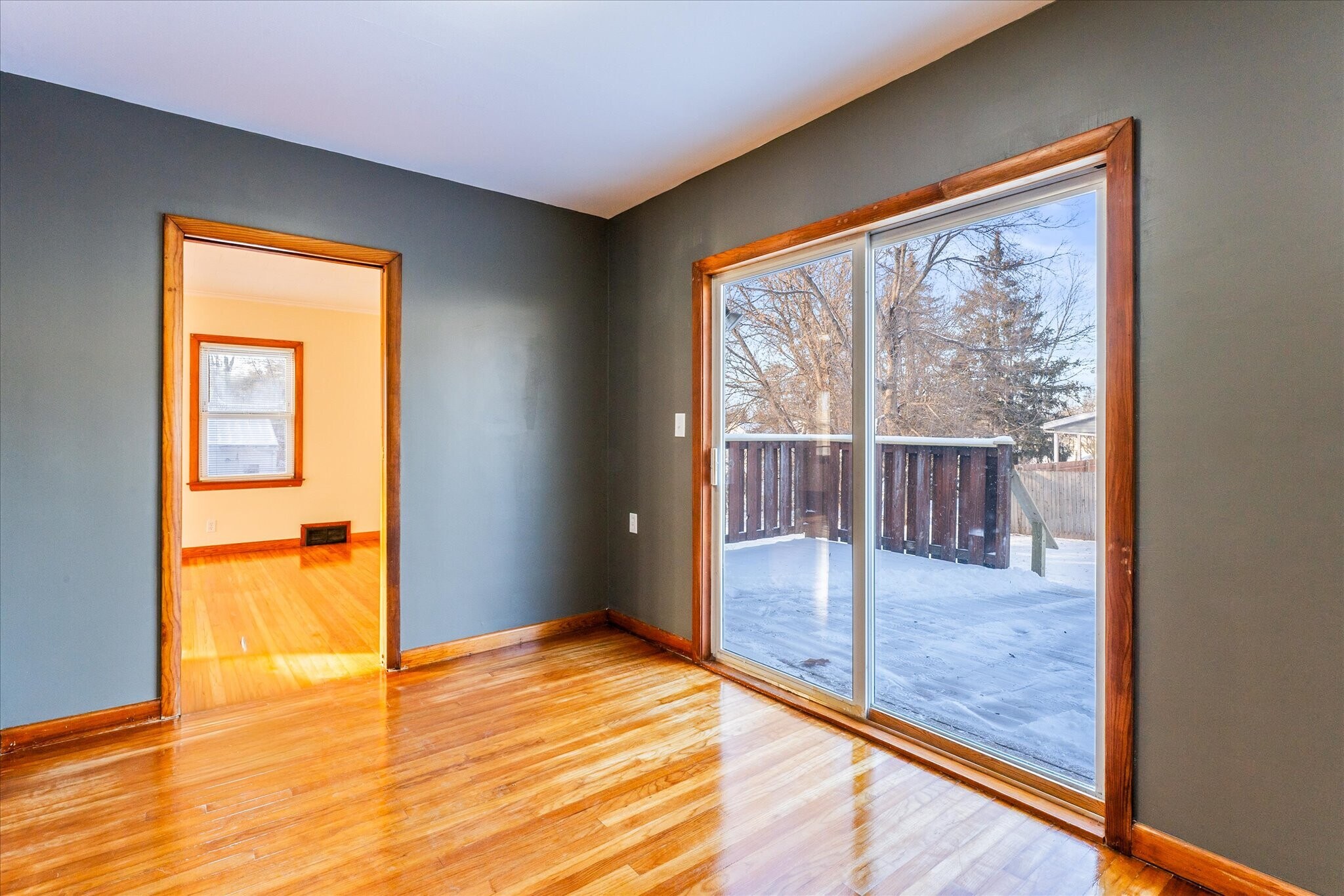 Building Photo - 32 Deland Park B