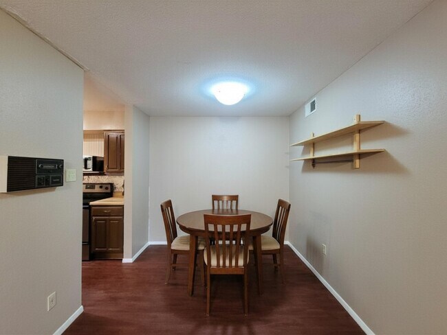 Building Photo - 2601 S Braeswood Blvd