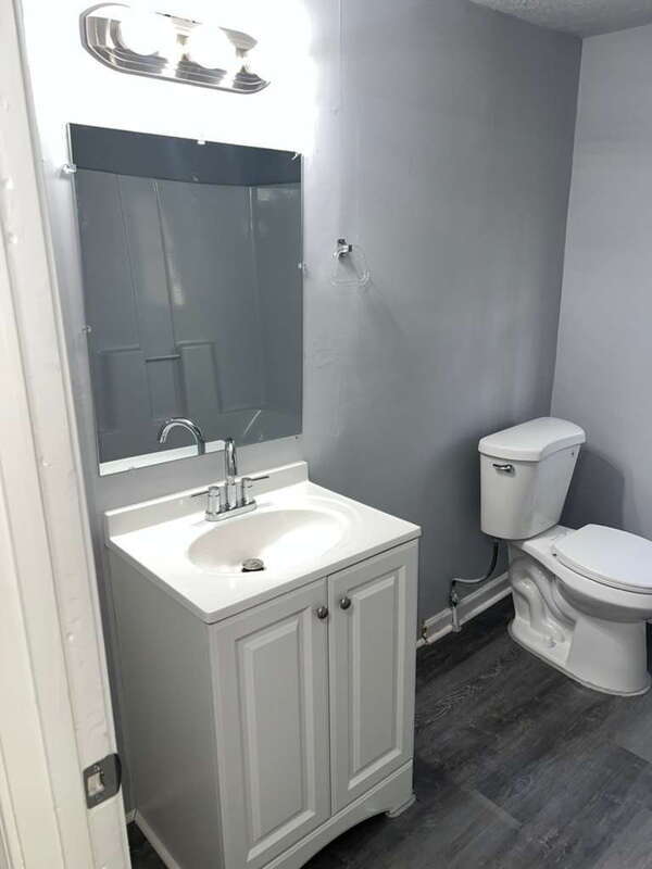 Building Photo - 5038 Westbrook Rd