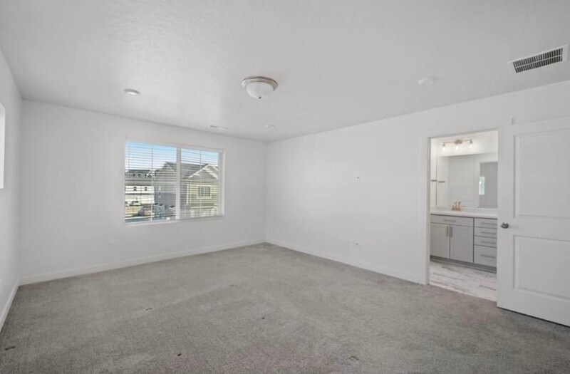 Building Photo - 9352 N Vernham Ln