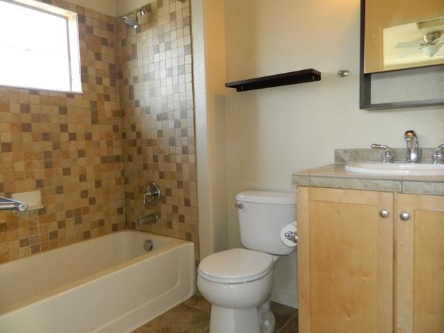 Building Photo - 2994 Emporia St