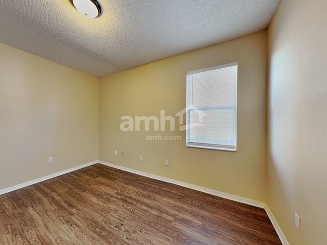 Building Photo - 1962 Kimlyn Cir