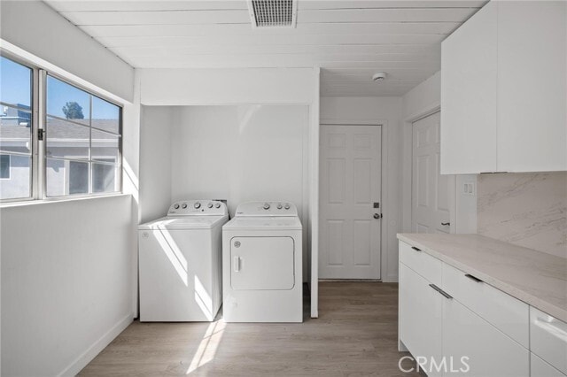 Building Photo - 7445 Balcom Ave