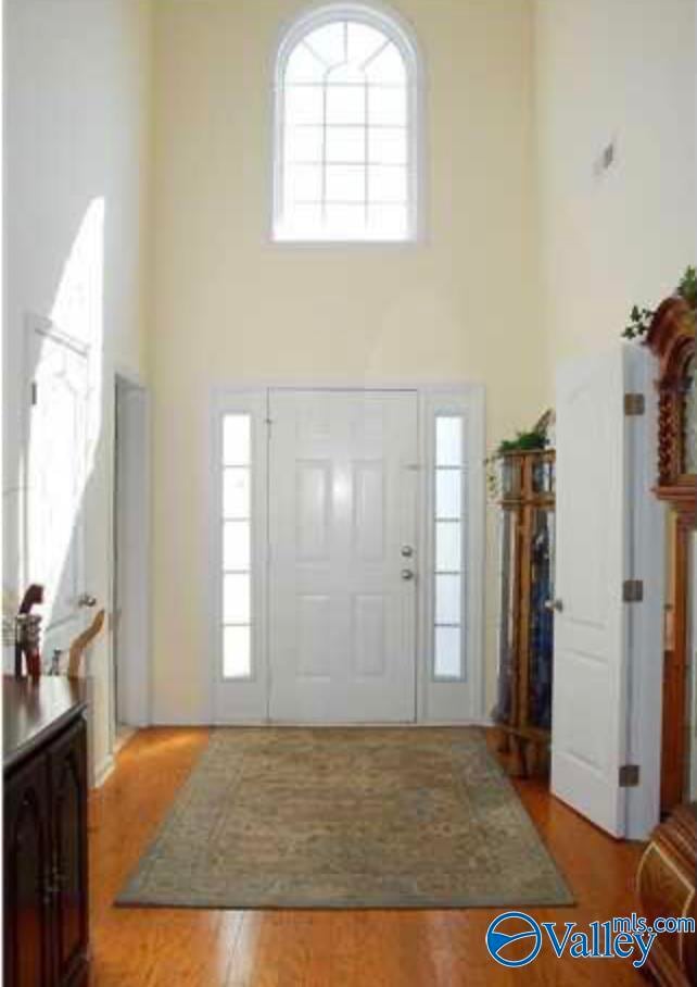 Building Photo - 183 Timber Oak Rd