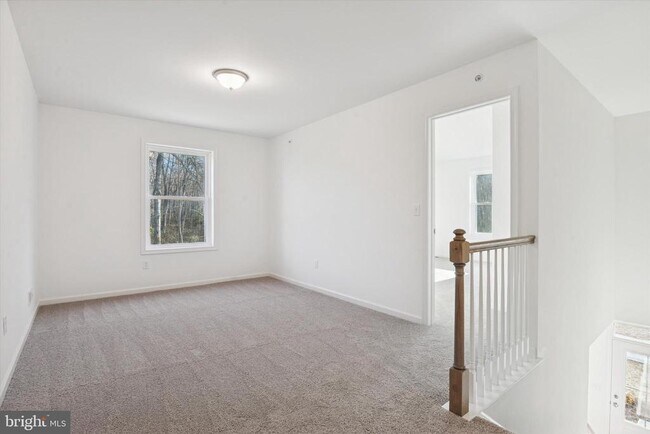 Building Photo - 110 Silversmith Rd