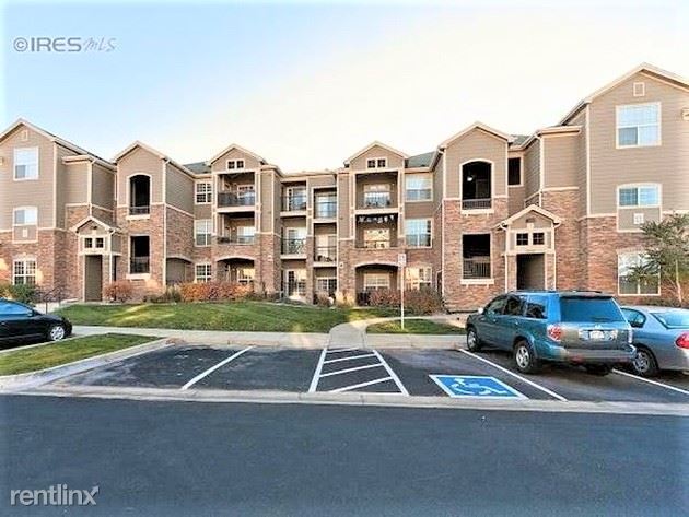Primary Photo - 3035 Blue Sky Cir