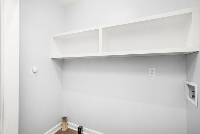 Building Photo - 2845 Jessie Ct