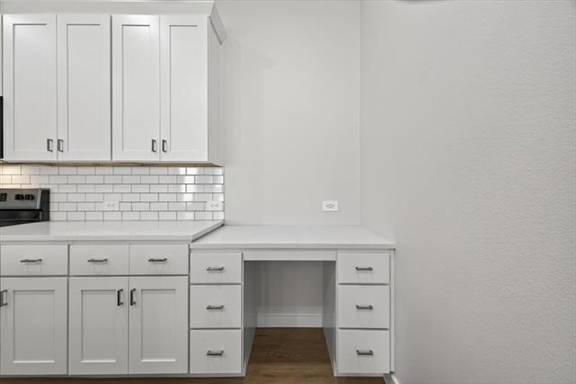 Building Photo - 122 Wood St